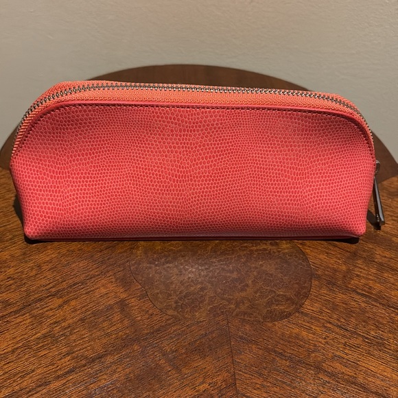 Ralph Lauren   Cosmetic case  Make up bag  triangular  leather coral orange NWOT - Picture 6 of 13